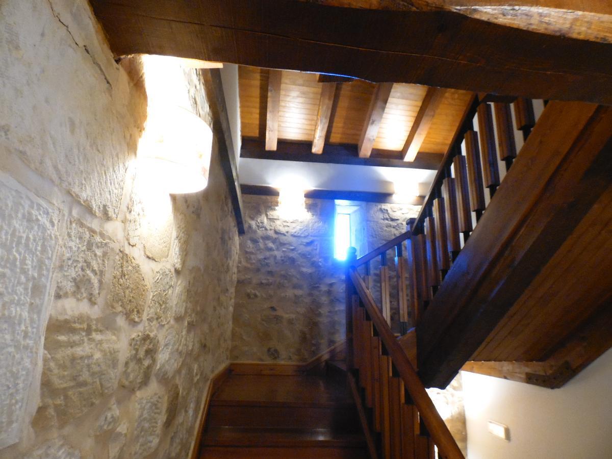 Posada Torre Palacio La Taxuela Villanueva la Lastra Exterior foto